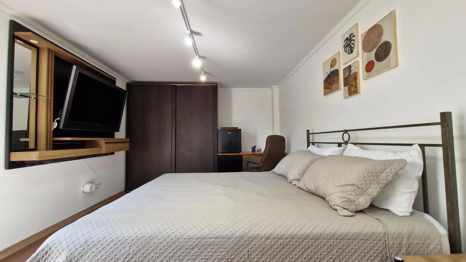 Homestay Suite Privativa Em Lindo Casarao Sao Paulo